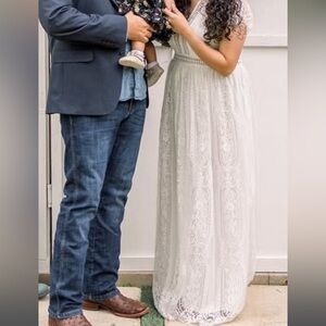 Elegant White Lace Maxi Dress